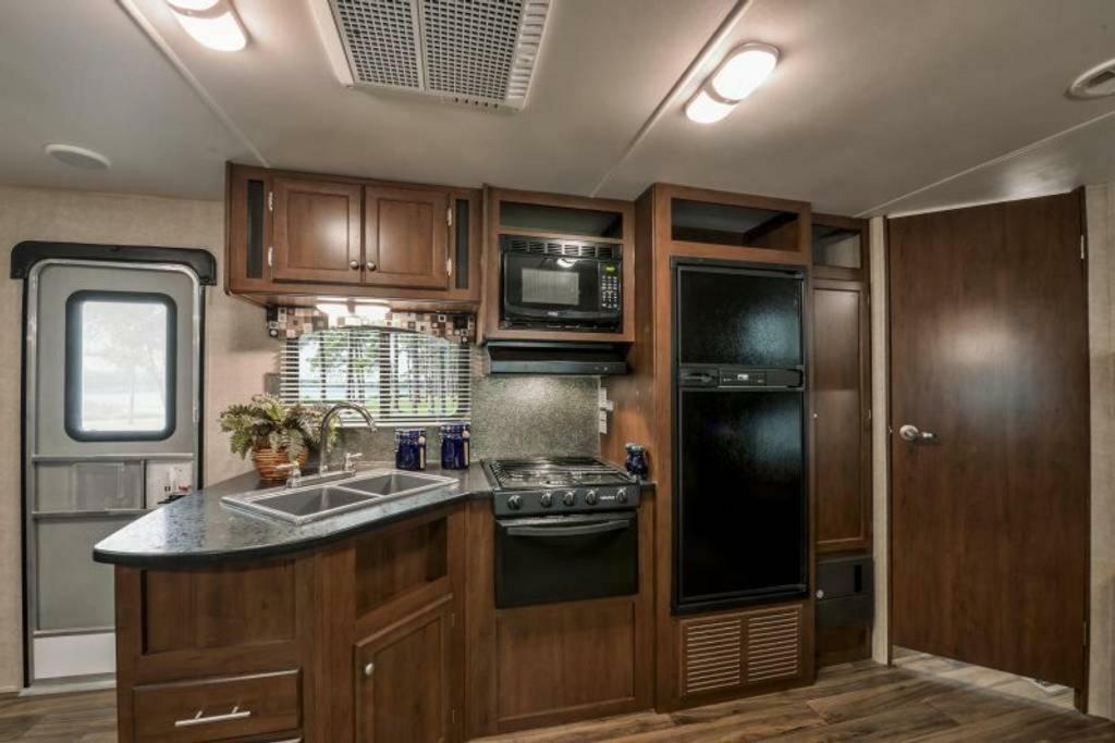 067 Cozy Pioneer Camper Nr Grand Canyon Sleeps 6 Valle Exterior photo